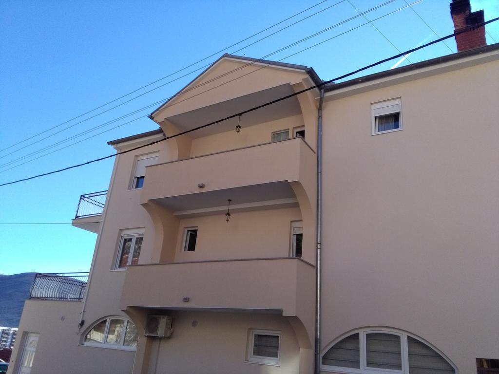 Sun City Apartments Trebinje Exterior photo