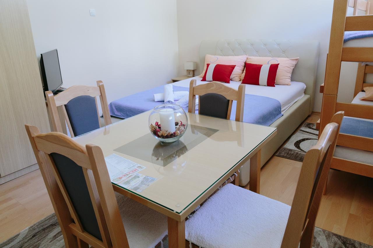 Sun City Apartments Trebinje Exterior photo